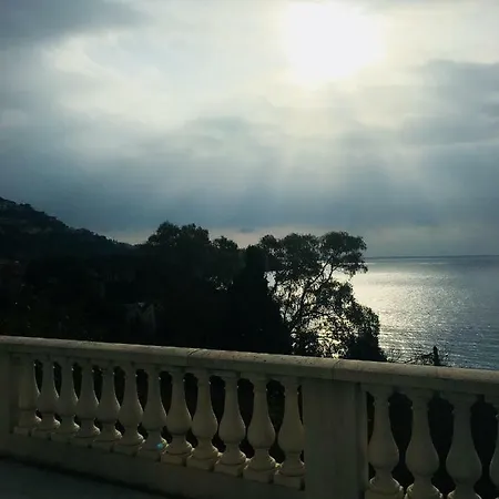 Villa 8 Personnes Acces Plage Roquebrune-Cap-Martin